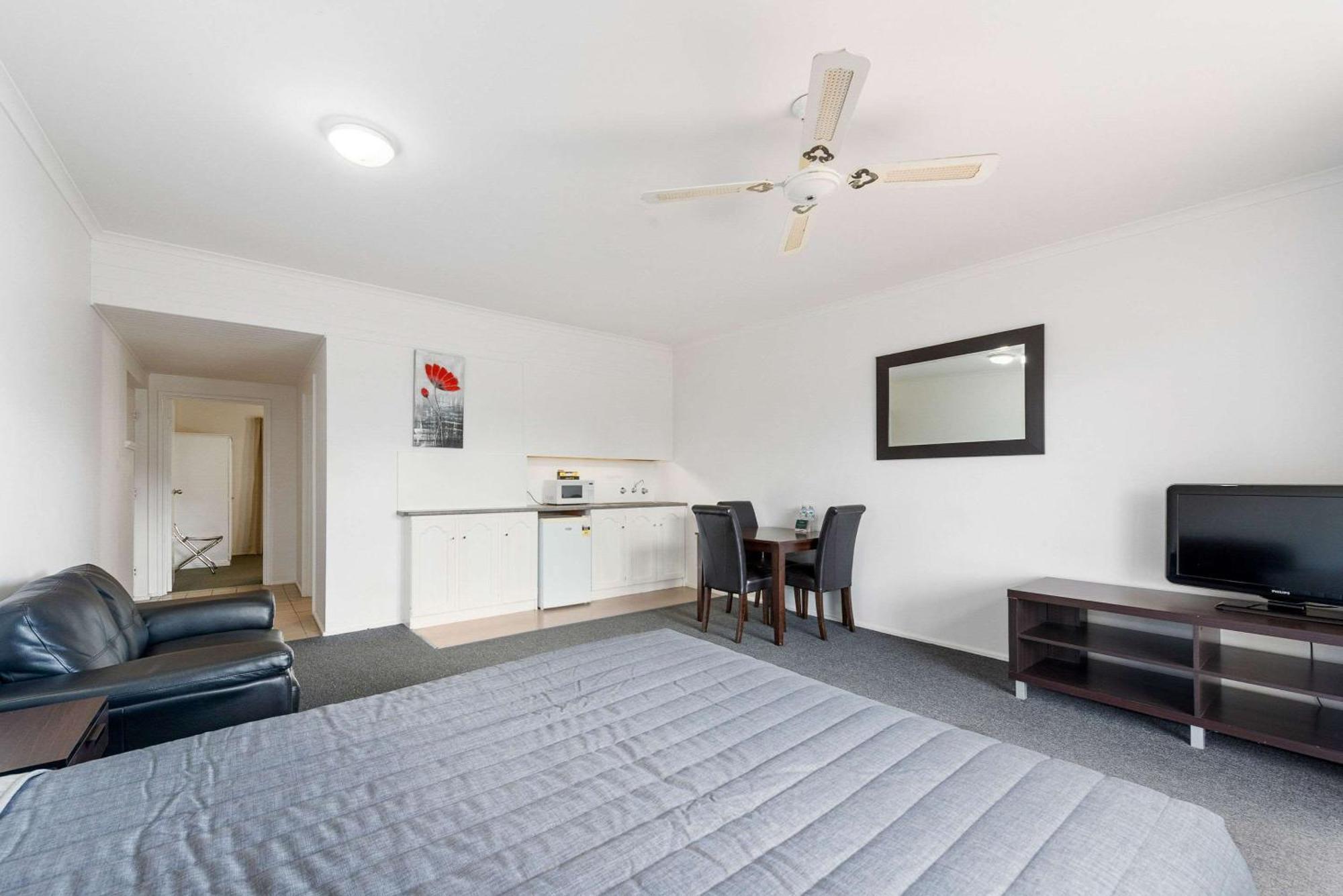 Comfort Inn&Suites Riverland Barmera Buitenkant foto