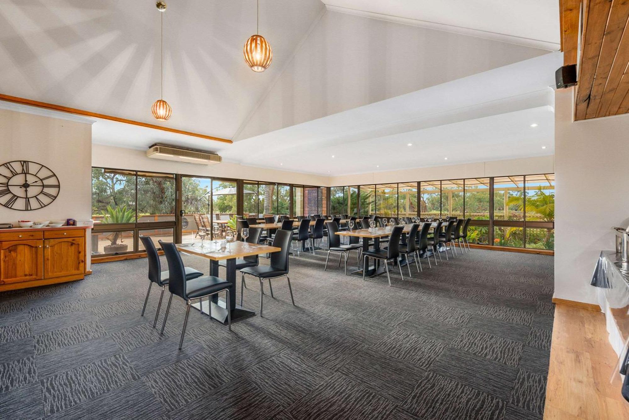 Comfort Inn&Suites Riverland Barmera Buitenkant foto