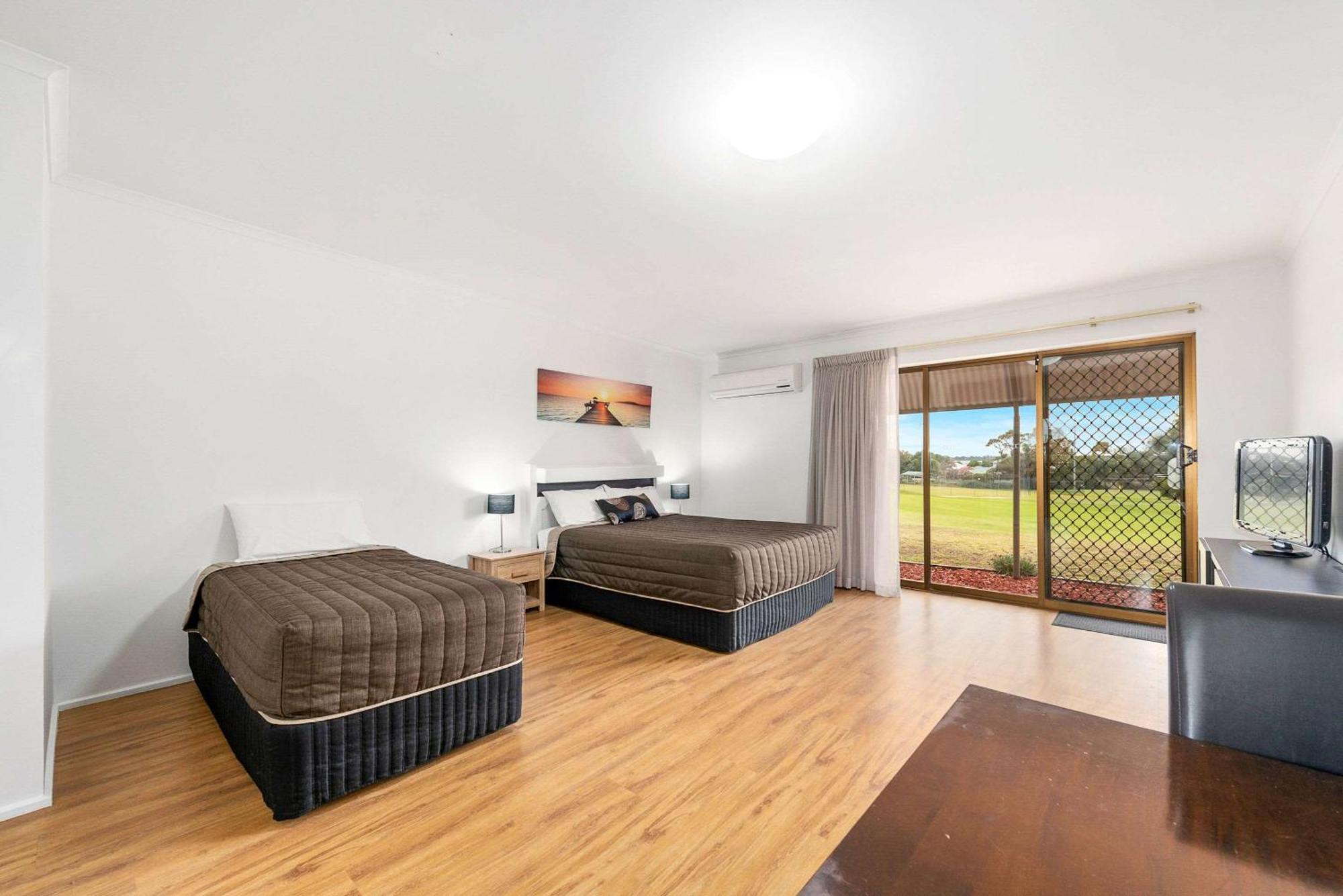 Comfort Inn&Suites Riverland Barmera Buitenkant foto