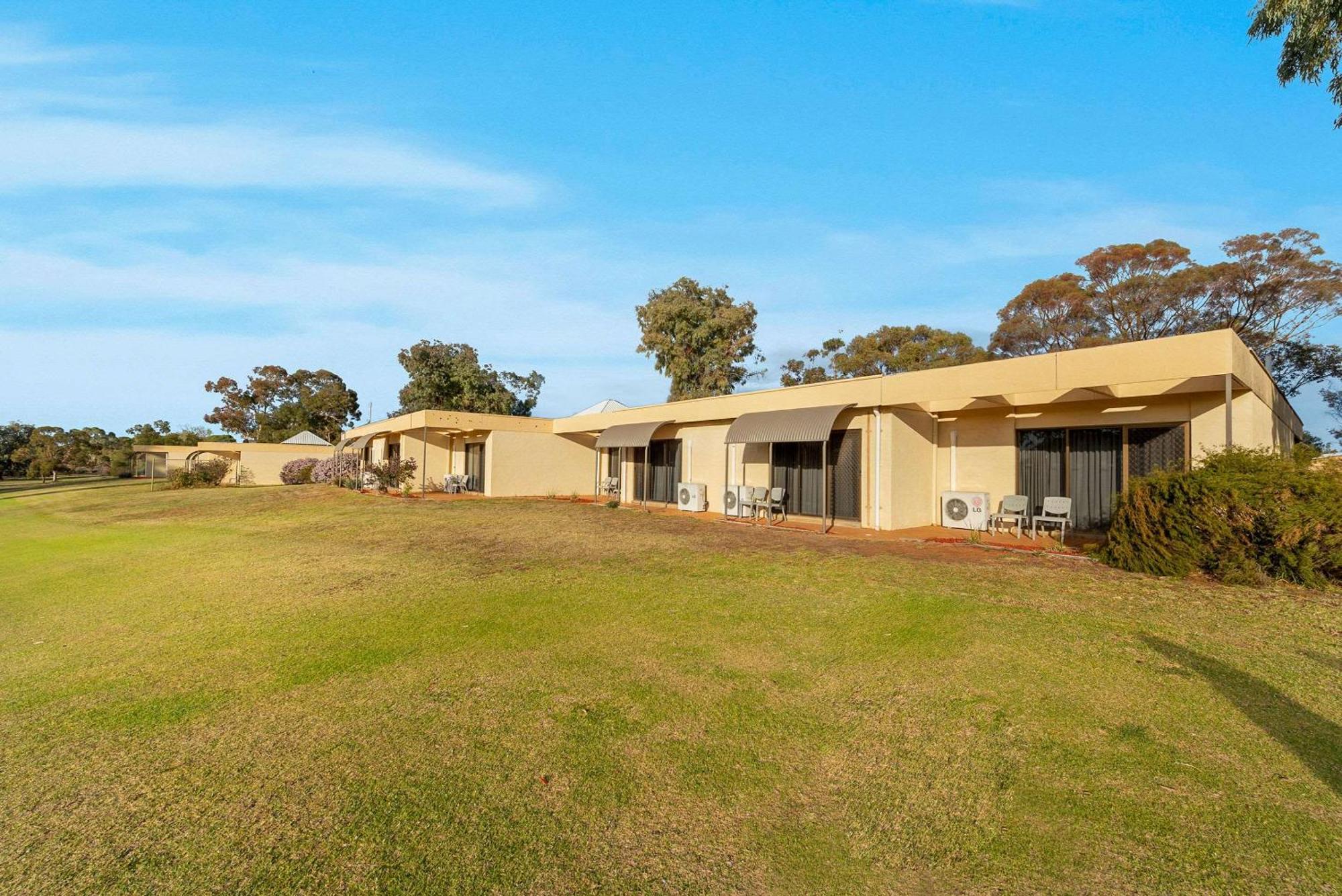 Comfort Inn&Suites Riverland Barmera Buitenkant foto